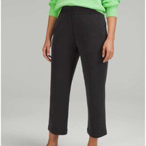 Lululemon Softstreme High-Rise Straight Leg Crop Black Size 10